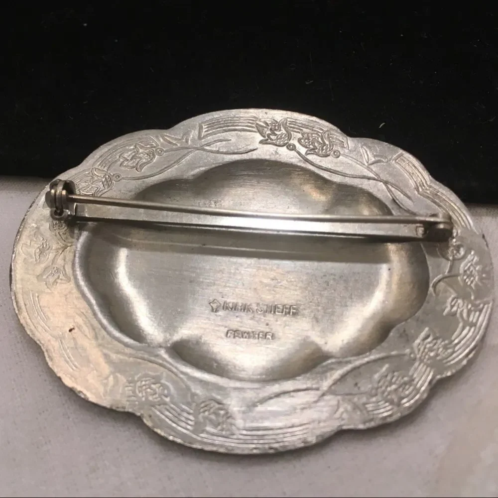 Vintage Kirk Stieff Pewter Brooch - Picture 3 of 4